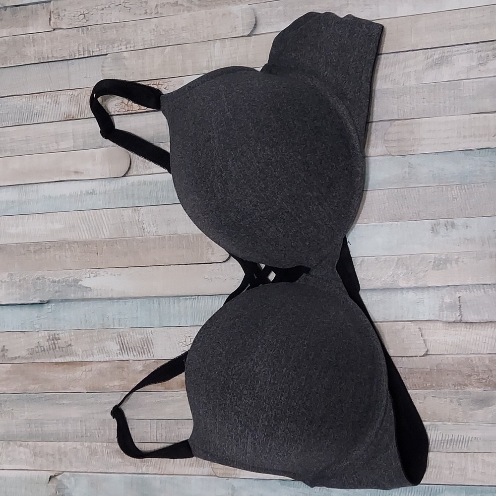 Torrid 360° Back Smoothing Push-Up Plunge Bra